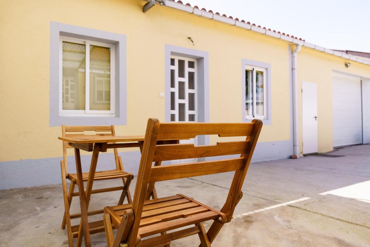 O Cubelo Villa Arzúa Exteriör bild